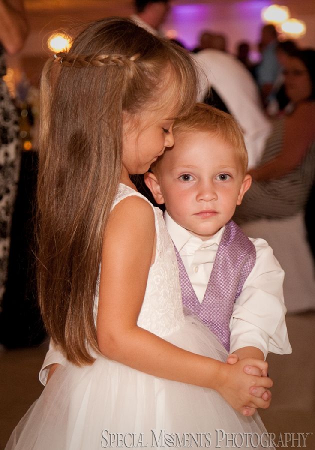 VFW Saint Clair Shores MI wedding photograph