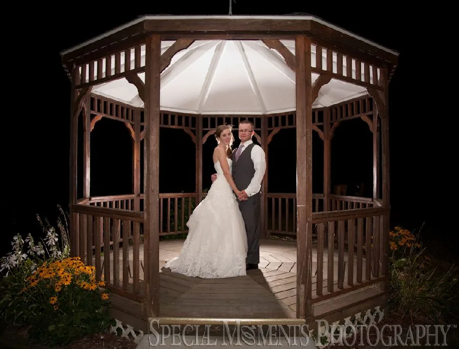 VFW Saint Clair Shores MI wedding photograph