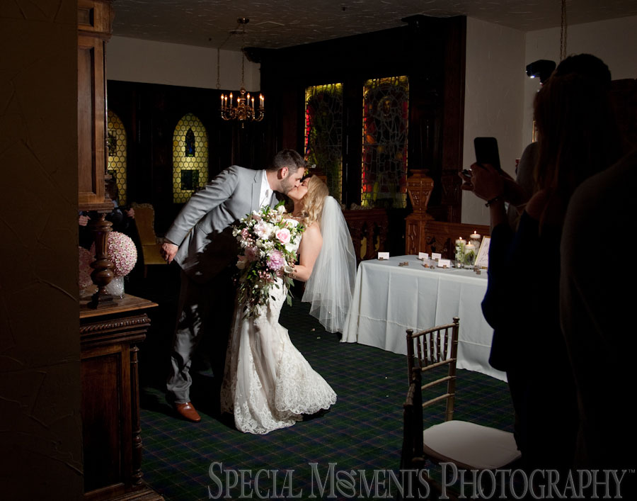 Indianwood Golf Country Club Lake Orion MI wedding photograph