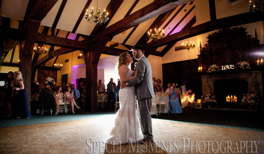 Indianwood Golf Country Club Lake Orion MI wedding photograph