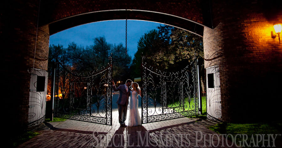 Indianwood Golf Country Club Lake Orion MI wedding photograph