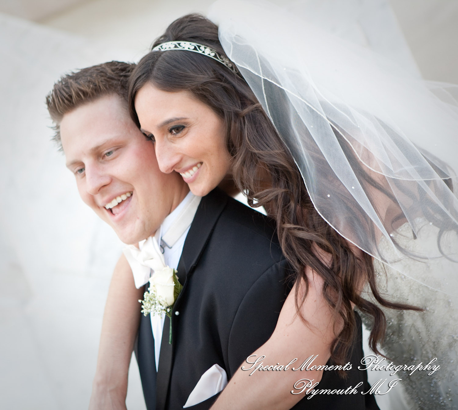 Diana & Kyle at Holy Redeemer Church Detroit MI wedding photography