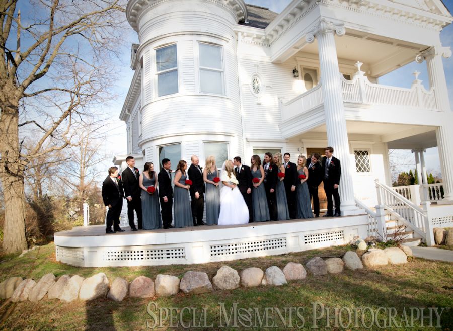 Laurel Manor - Livonia wedding photograph