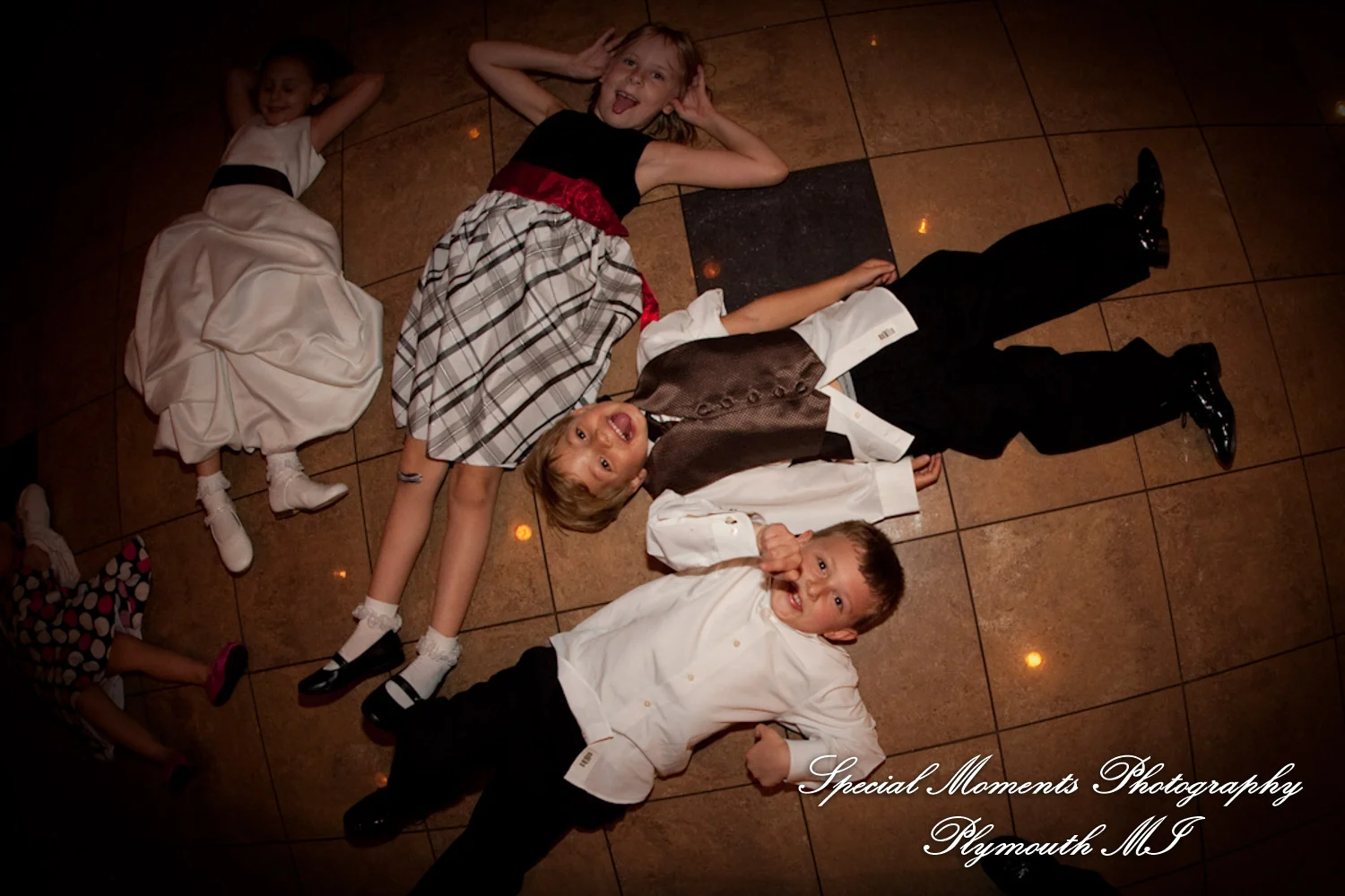 Andiamos Dearborn MI wedding photograph