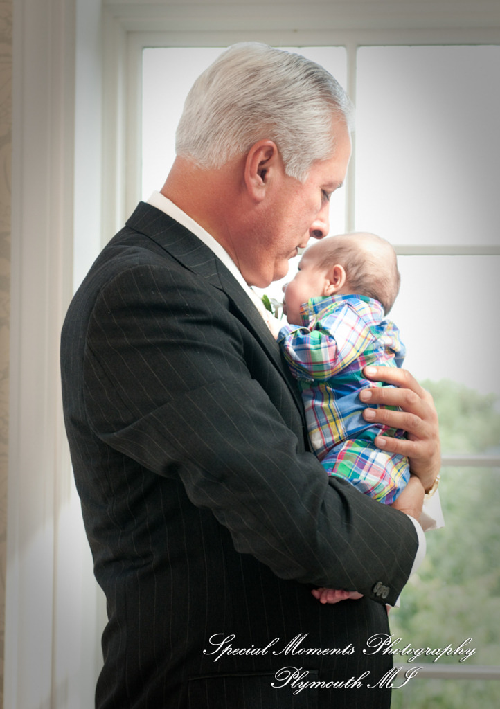 5 Star - Carole & Bill at Grosse Pointe War Memorial Grosse Pointe Farms MI wedding photography