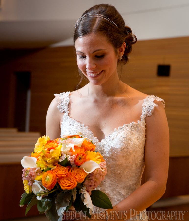 Our Lady of the Lakes Waterford MI wedding photograph