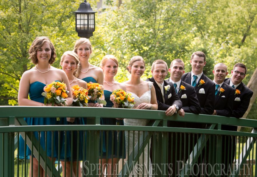 Our Lady of the Lakes Waterford MI wedding photograph