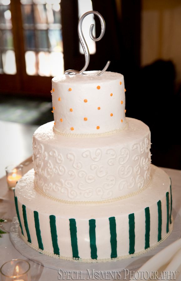 Indianwood Golf Country Club Lake Orion MI wedding photograph