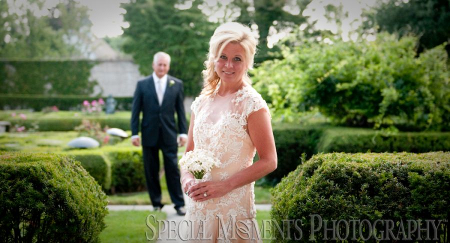 Grosse Pointe War Memorial Grosse Pointe Farms MI wedding photography