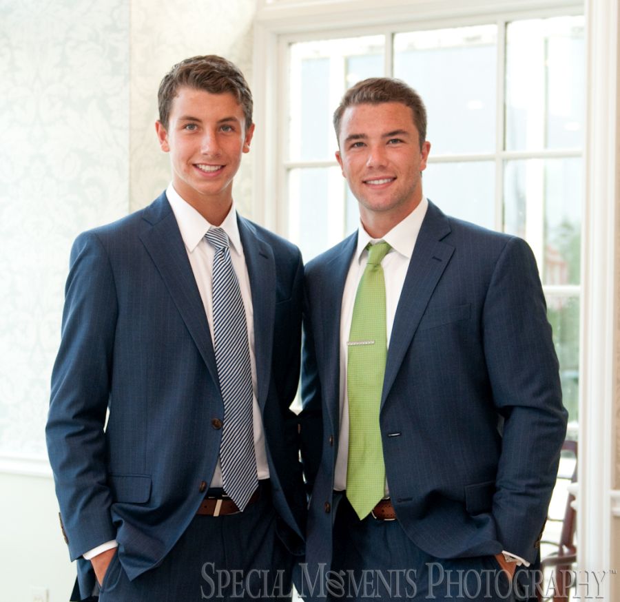 Grosse Pointe War Memorial Grosse Pointe Farms MI wedding photography