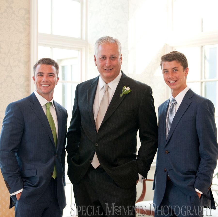 Grosse Pointe War Memorial Grosse Pointe Farms MI wedding photography