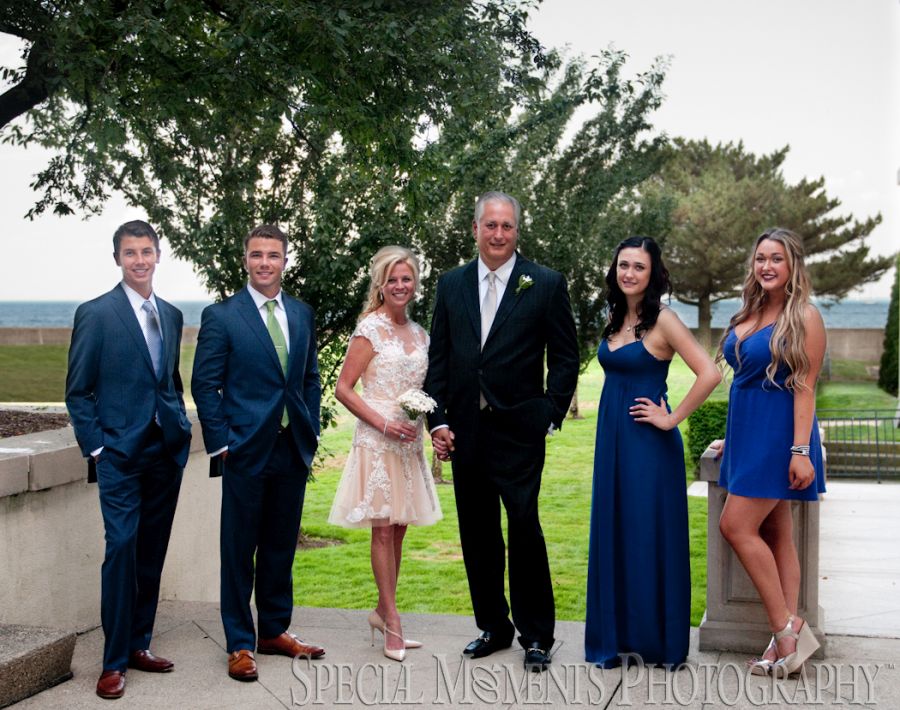 Grosse Pointe War Memorial Grosse Pointe Farms MI wedding photography
