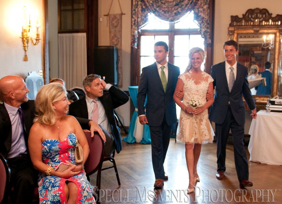 Grosse Pointe War Memorial Grosse Pointe Farms MI wedding photography