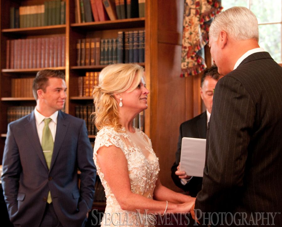 Grosse Pointe War Memorial Grosse Pointe Farms MI wedding photography