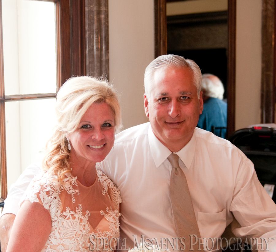 Grosse Pointe War Memorial Grosse Pointe Farms MI wedding photography