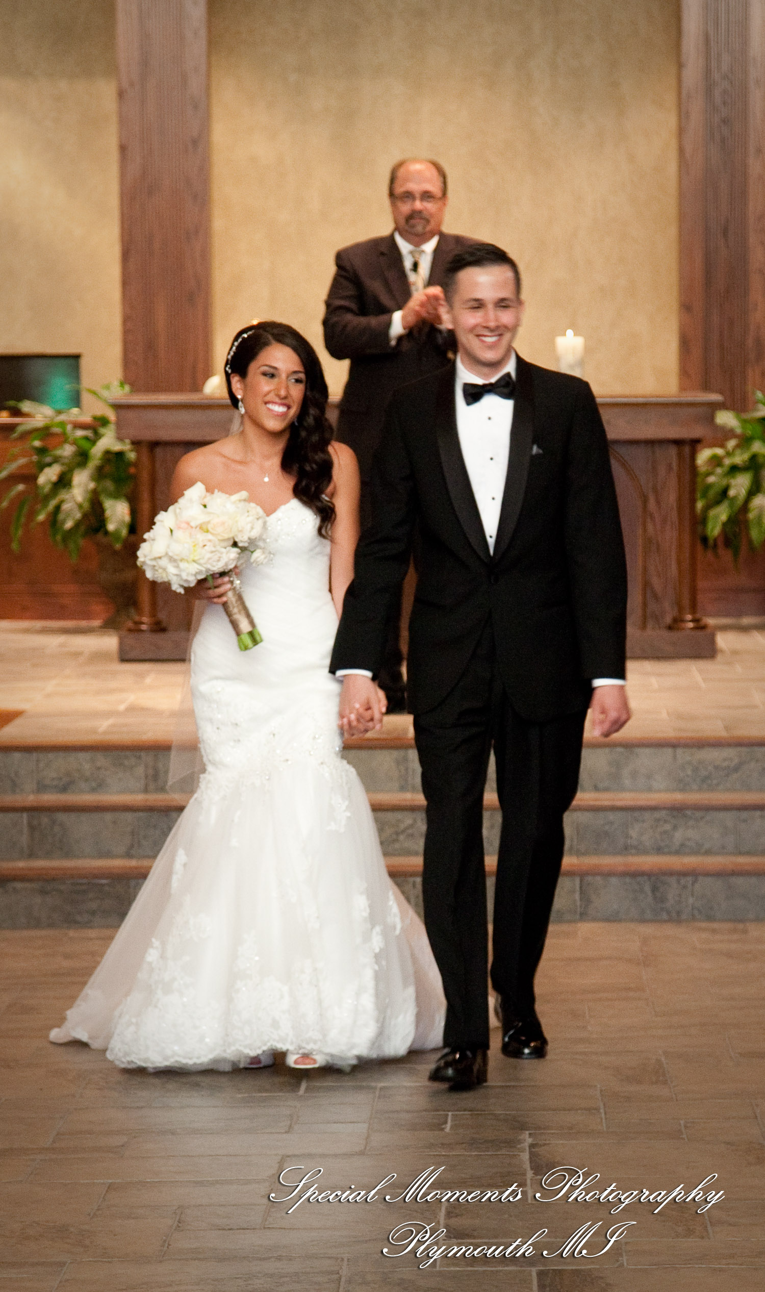 Leah & Caleb at His Church Anglican Church Livonia MI wedding photography