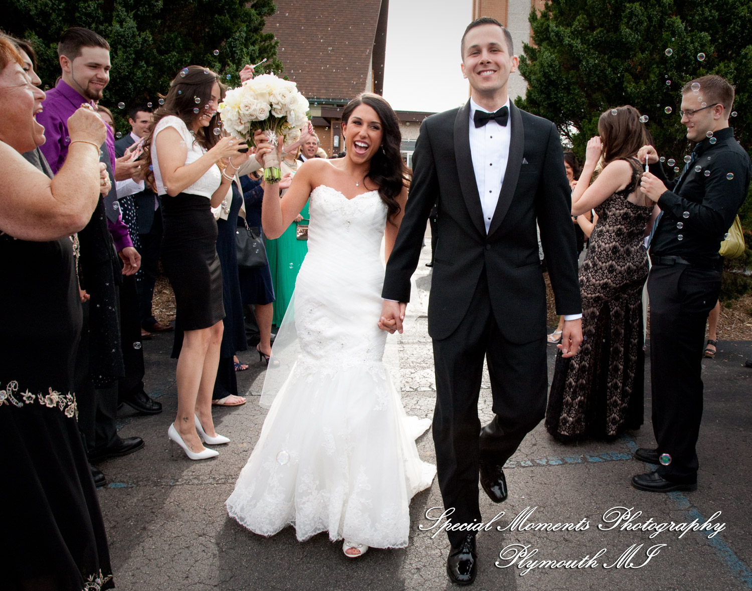 Leah & Caleb at His Church Anglican Church Livonia MI wedding photography