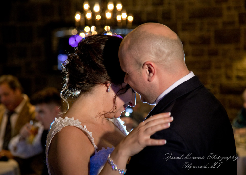 Krystal & Brian at Wellers Raisin River Rm Saline MI wedding photograph