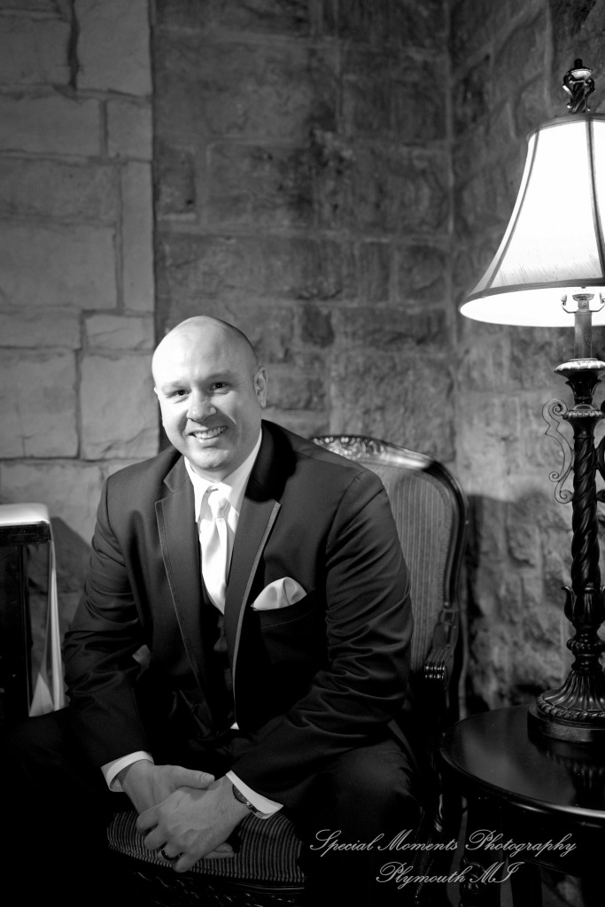 Krystal & Brian at Wellers Raisin River Rm Saline MI wedding photograph