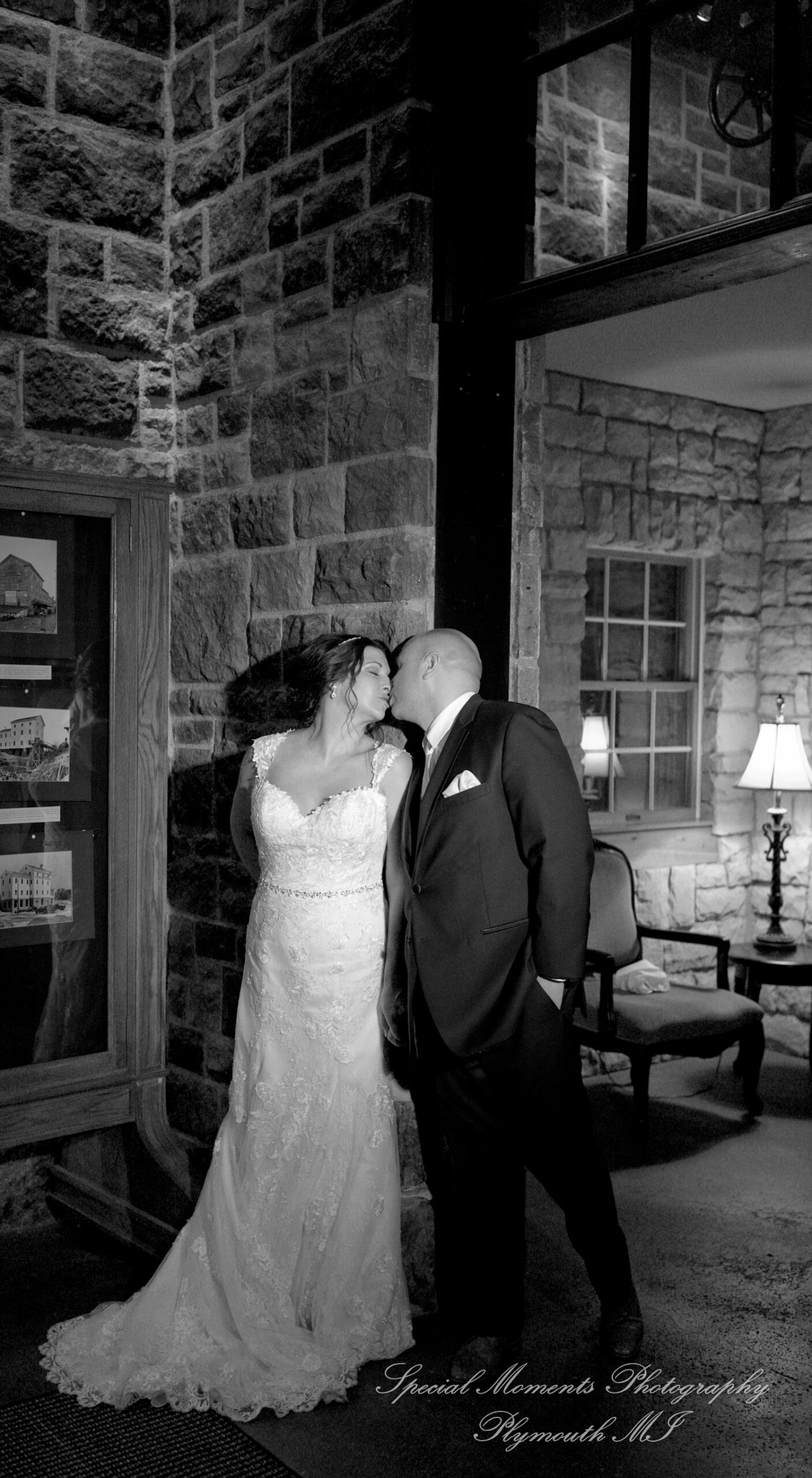 Krystal & Brian at Wellers Raisin River Rm Saline MI wedding photograph