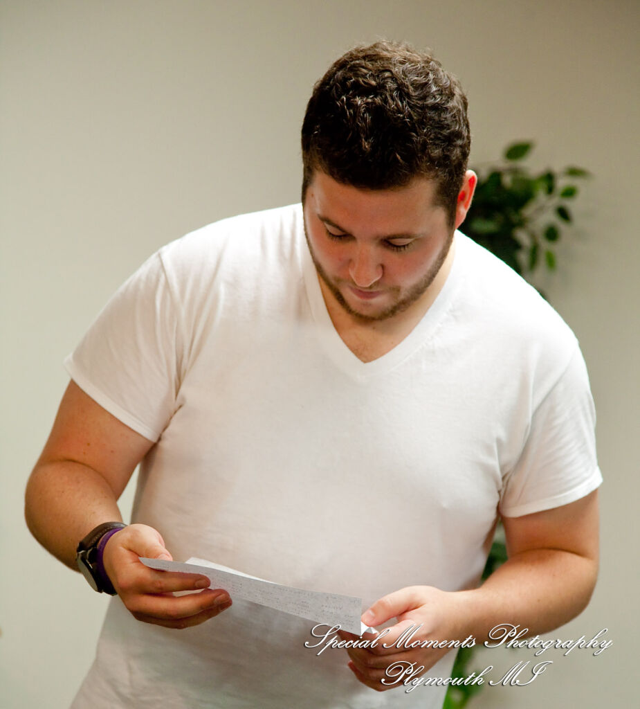 Leanne & Daniel at Christ the King Lutheran Southgate MI wedding photograph