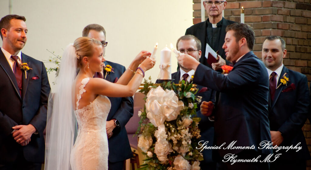Leanne & Daniel at Christ the King Lutheran Southgate MI wedding photograph