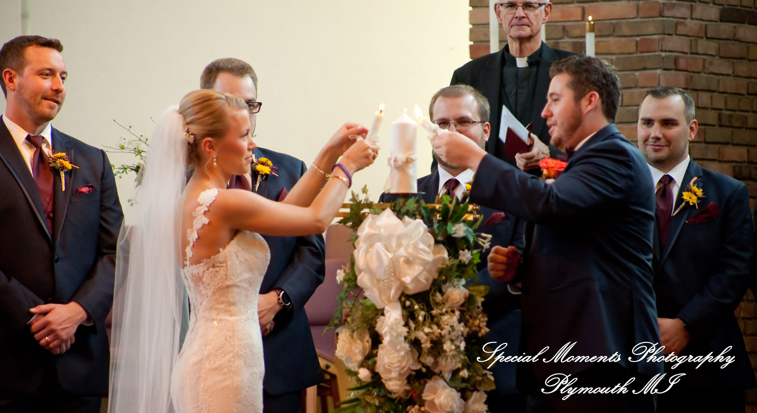 Leanne & Daniel at Christ the King Lutheran Southgate MI wedding photograph