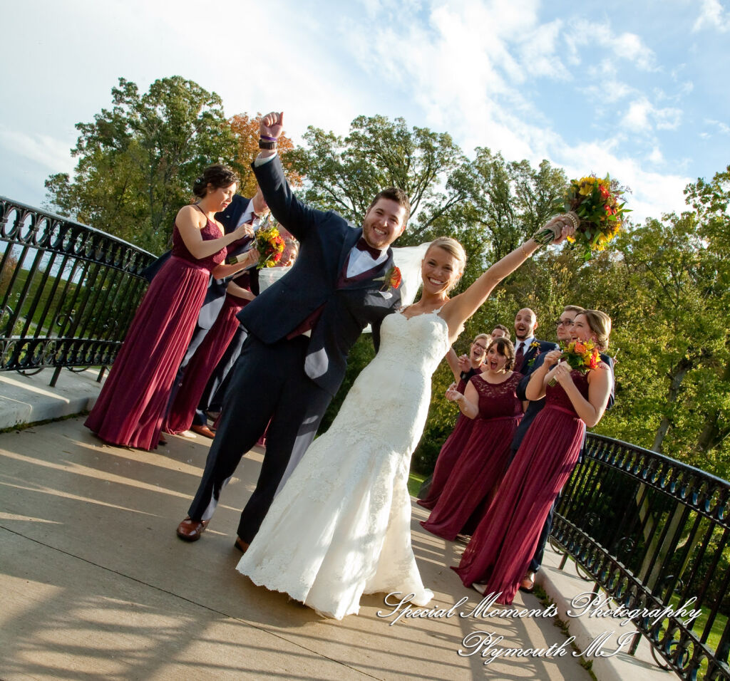Leanne & Daniel at Elizabeth Park Trenton MI wedding photograph