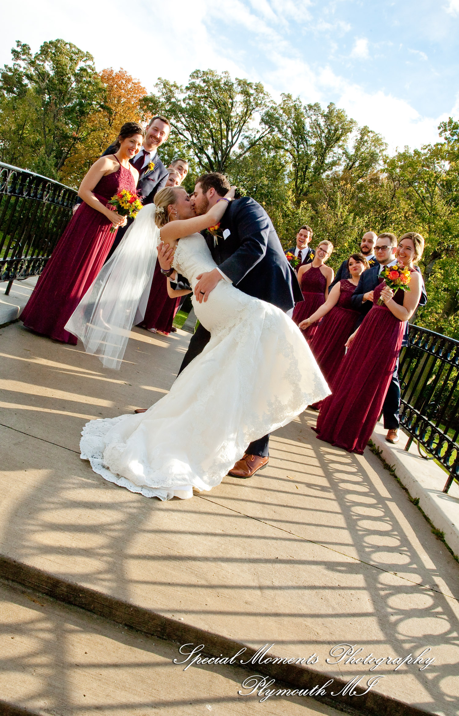 Leanne & Daniel at Elizabeth Park Trenton MI wedding photograph