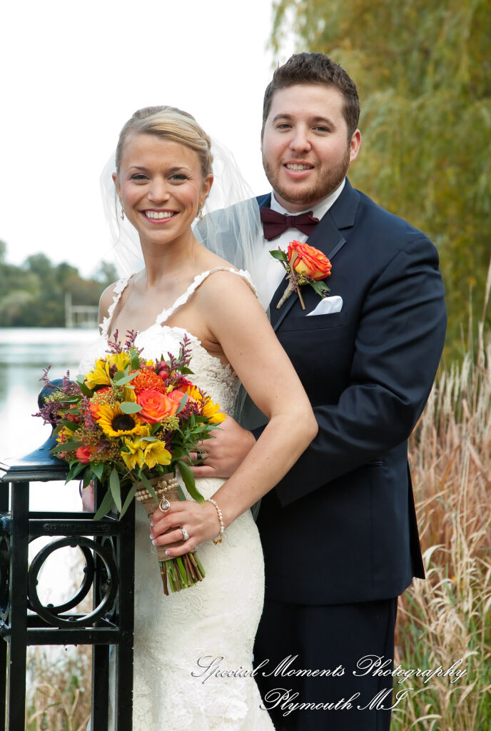 Leanne & Daniel at Elizabeth Park Trenton MI wedding photograph