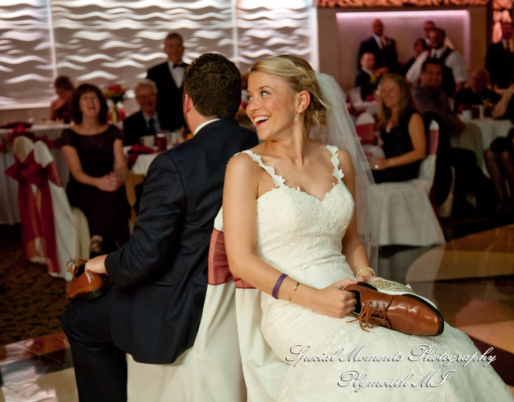 Leanne & Daniel at Arnaldo's Banquet Center Riverview MI wedding photograph