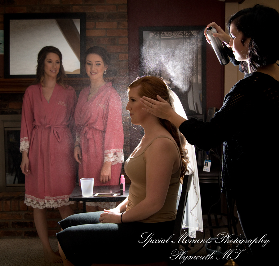 Iroquois Club Bloomfield Hills MI wedding photograph