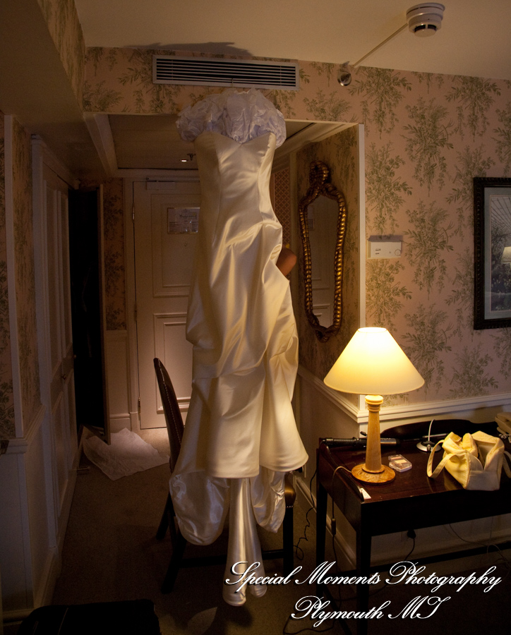 Renaissance Paris Le Parc Trocadero Hotel Paris France wedding photograph