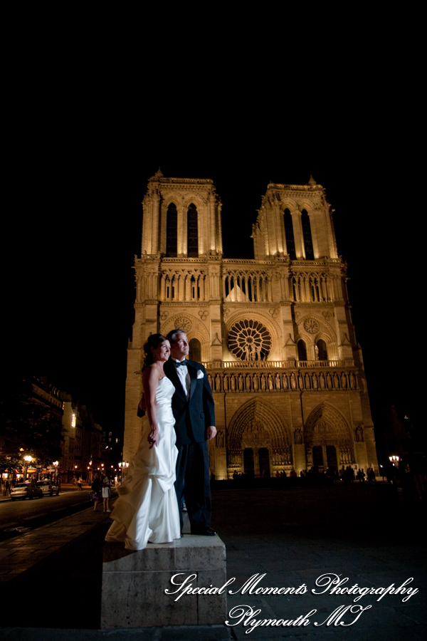 Cathédrale Notre Dame de Paris France wedding photograph