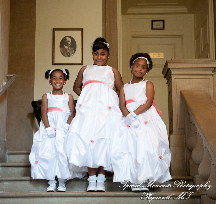 Grosse Pointe War Memorial Grosse Pointe Farms wedding photograph