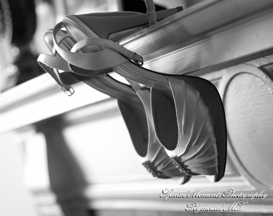 Grosse Pointe War Memorial Grosse Pointe Farms wedding photograph