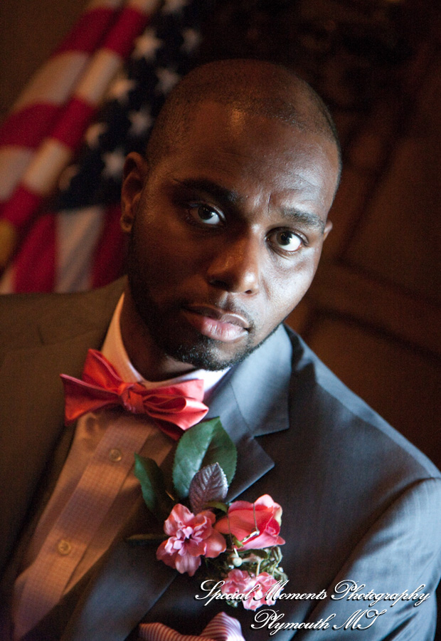 Grosse Pointe War Memorial Grosse Pointe Farms wedding photograph