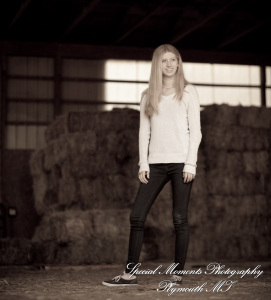 Clare B. at Plymouth Orchard Plymouth MI senior photography