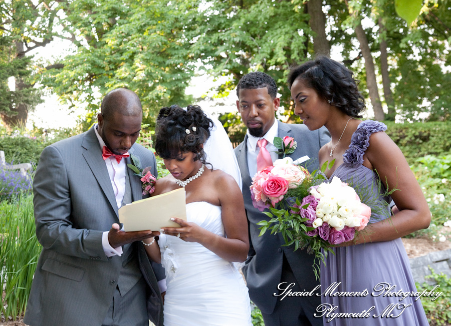 Grosse Pointe War Memorial Grosse Pointe Farms wedding photograph