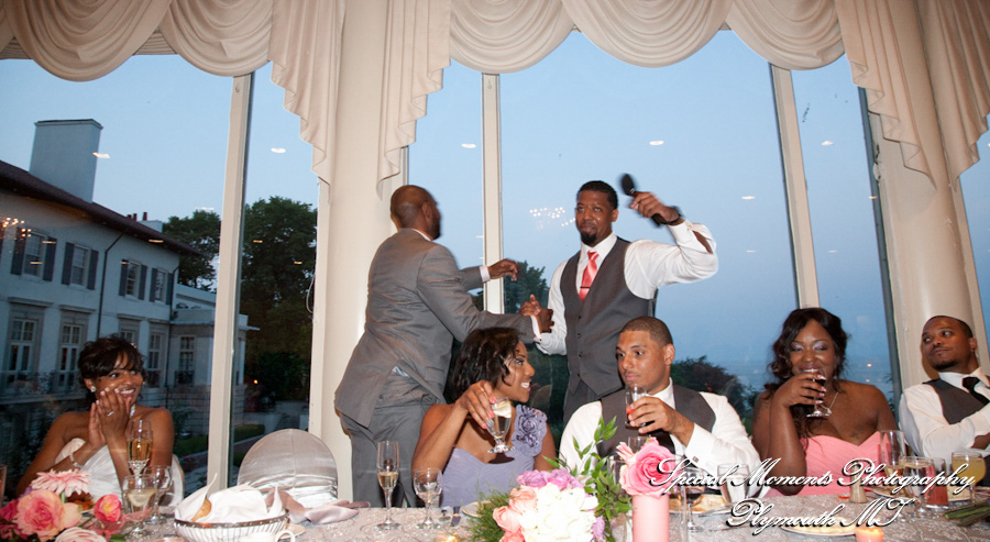 Grosse Pointe War Memorial Grosse Pointe Farms wedding photograph