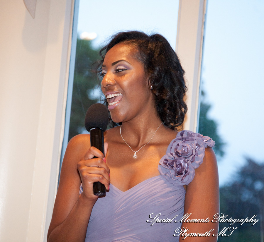 Grosse Pointe War Memorial Grosse Pointe Farms wedding photograph