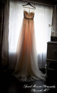 Heritage Park Farmington Hills MI wedding photograph