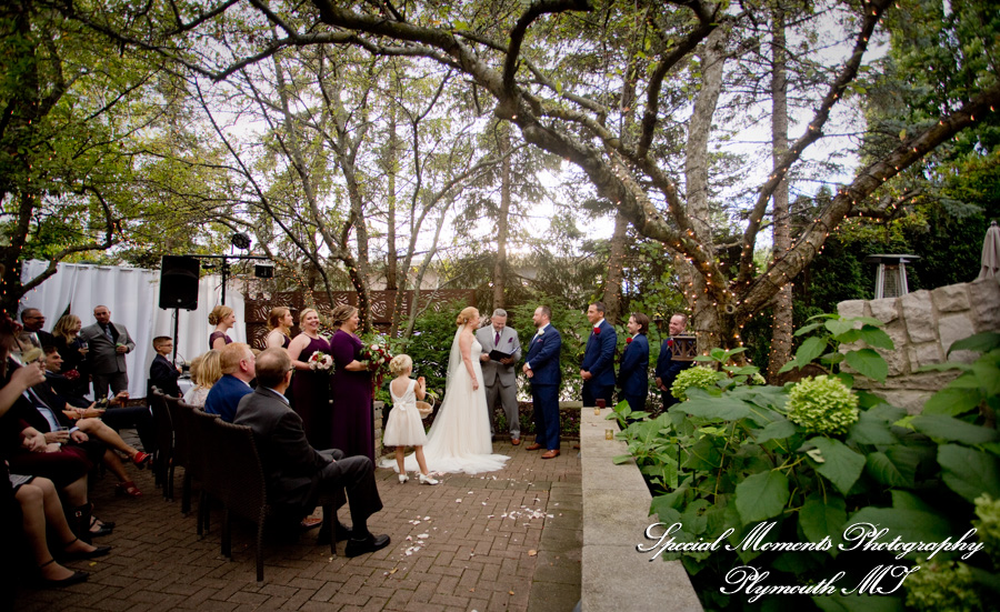 Sarah & Ryan at Cafe Cortina Farmington Hills MI wedding photograph