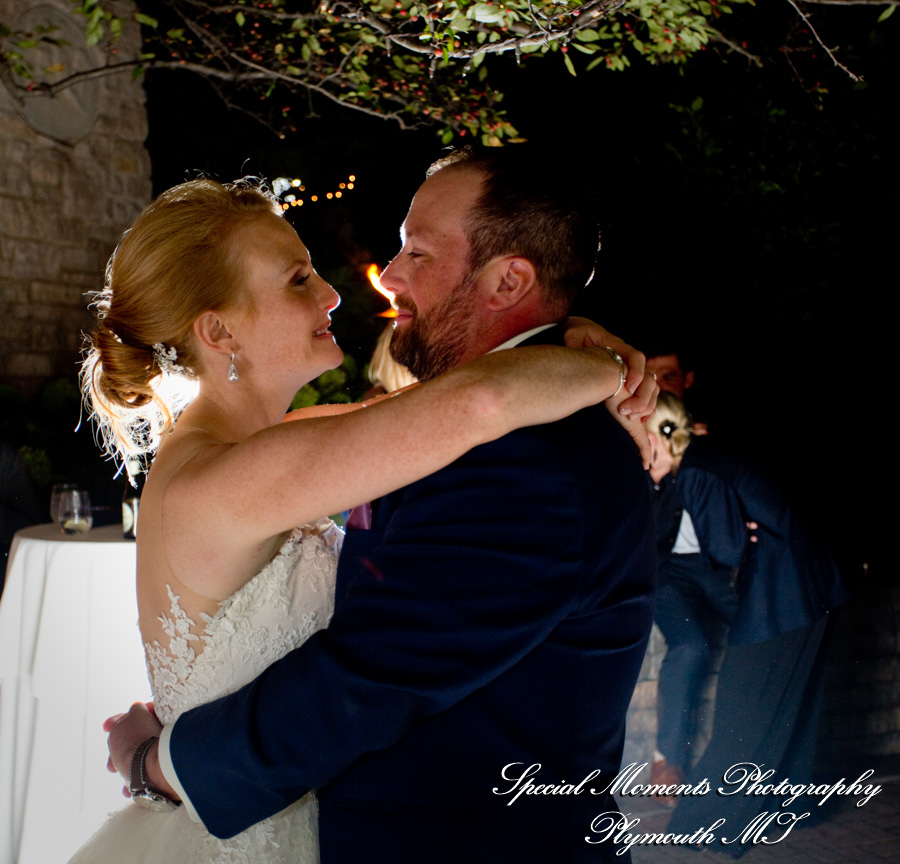 Sarah & Ryan at Cafe Cortina Farmington Hills MI wedding photograph