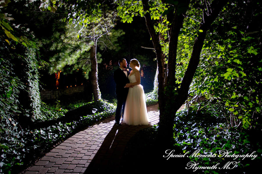 Sarah & Ryan at Cafe Cortina Farmington Hills MI wedding photograph
