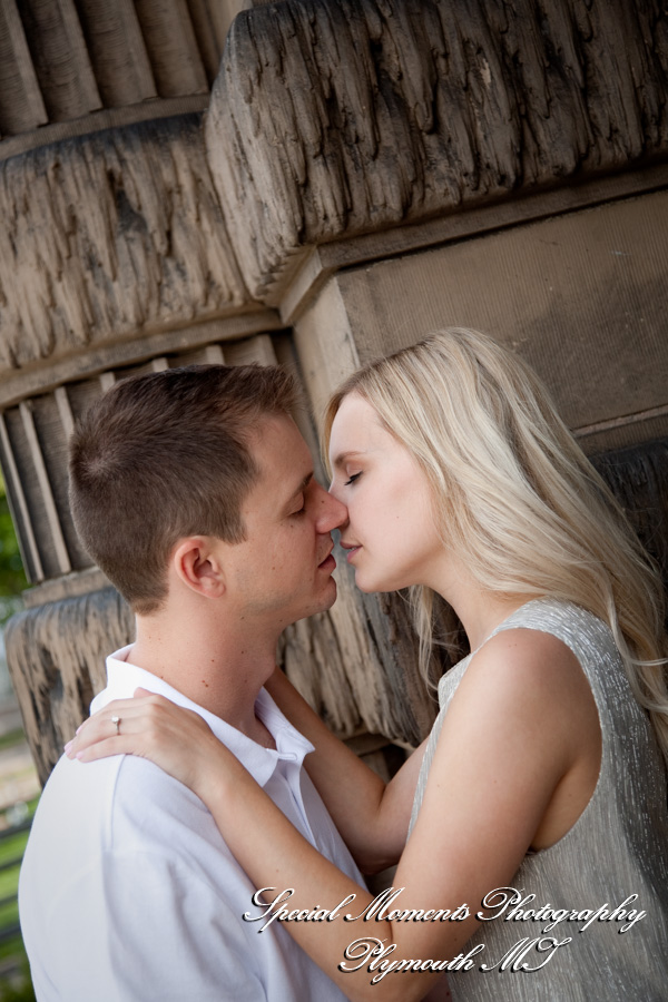 engagement Belle Isle Detroit MI photograph
