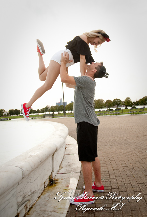 engagement Belle Isle Detroit MI photograph