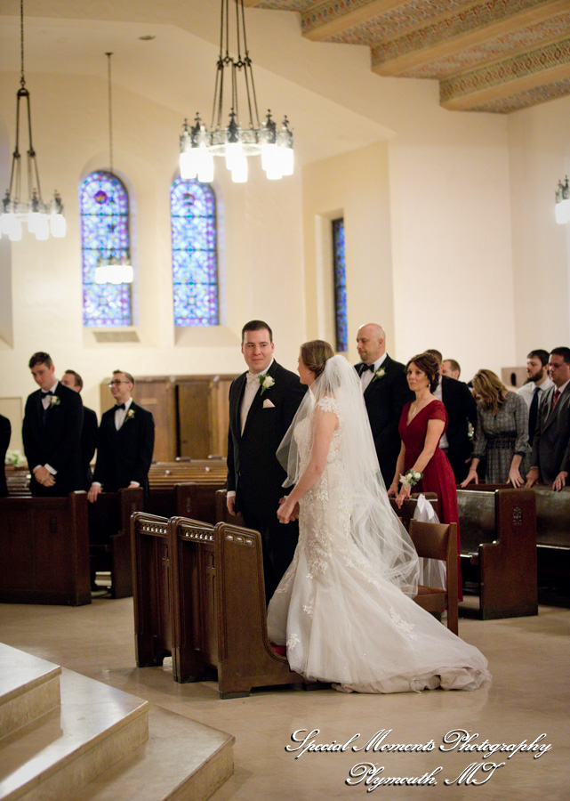 Lauren & Zachary at Gesu Roman Catholic Church Detroit MI wedding photography