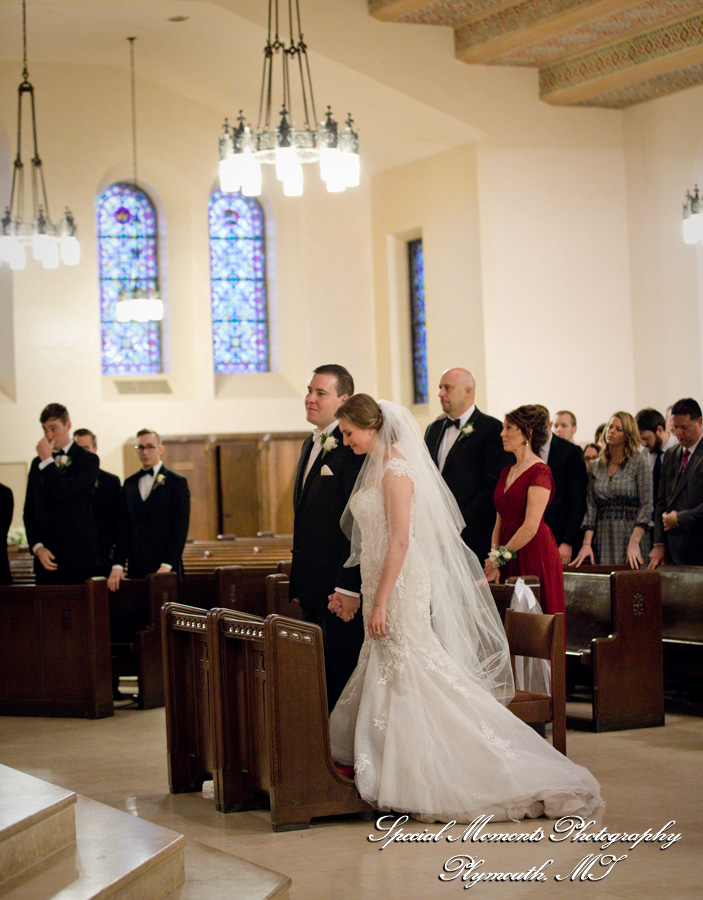 Lauren & Zachary at Gesu Roman Catholic Church Detroit MI wedding photography