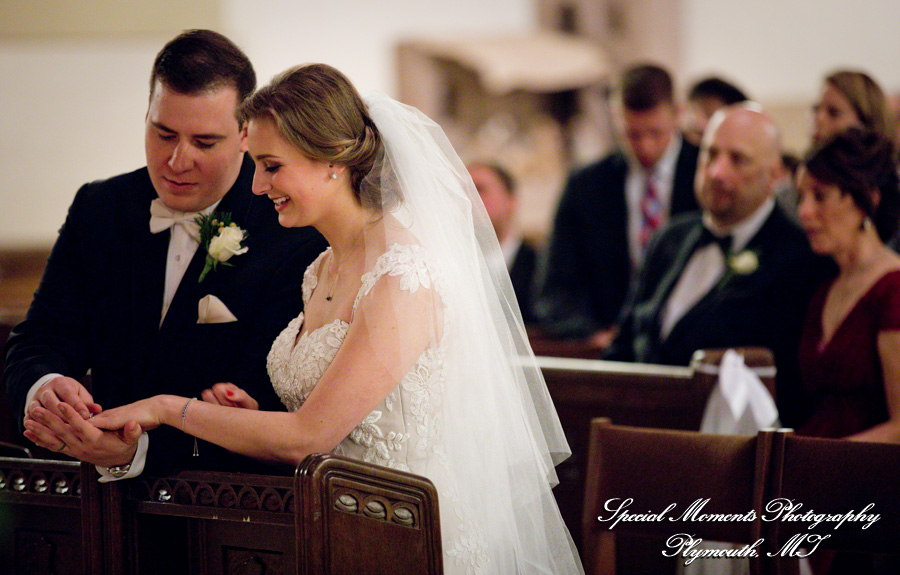 Lauren & Zachary at Gesu Roman Catholic Church Detroit MI wedding photography